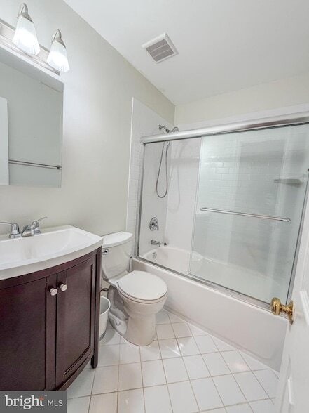 Building Photo - 9504 Brigantine Ln