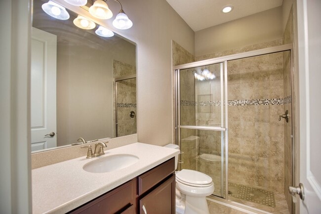 Building Photo - Annual Unfurnished Single-Family Home located in Bellacina at Casey Key with Resort-like Amenities!