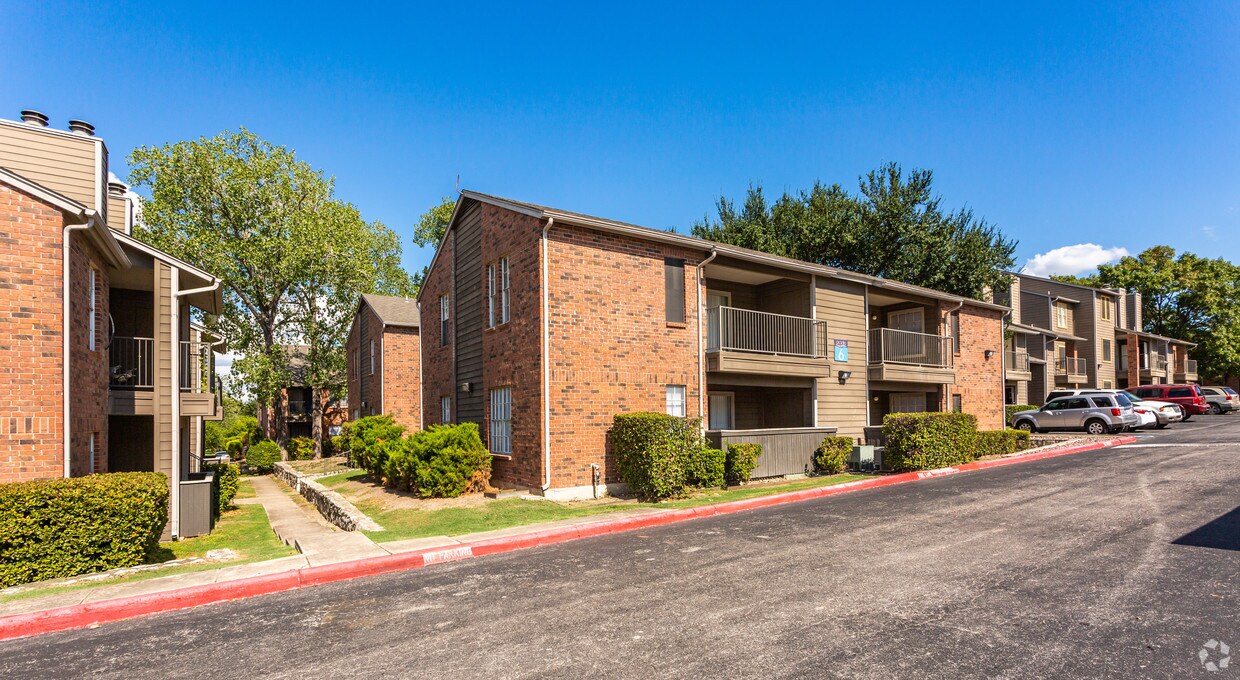 Acadia On The Lake San Antonio Tx Apartment Finder