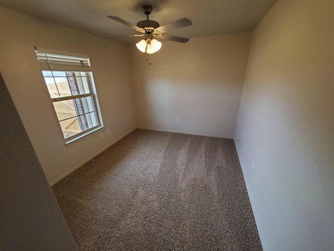 Building Photo - "Charming 3-Bedroom Duplex Retreat with 2 Baths in the Heart of Lubbock – 1360 Sq Ft of Cozy Livi...