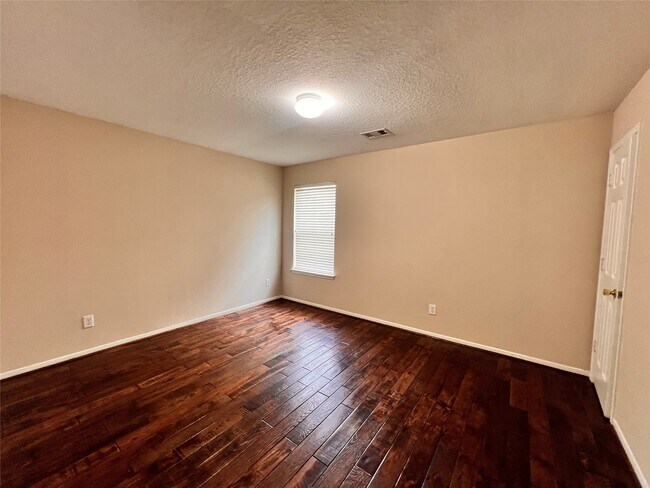 Building Photo - 4815 Wilderness Glen Ct