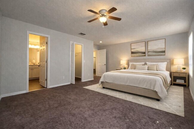 Building Photo - 572 Cresting Oak Cir