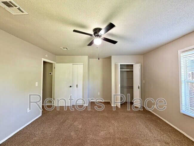 Building Photo - 14148 S Poplar Pl