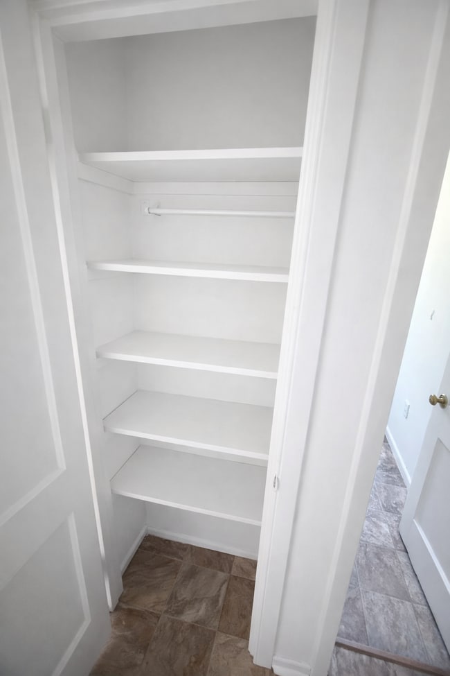 Building Photo - 4028 St Charles Pl