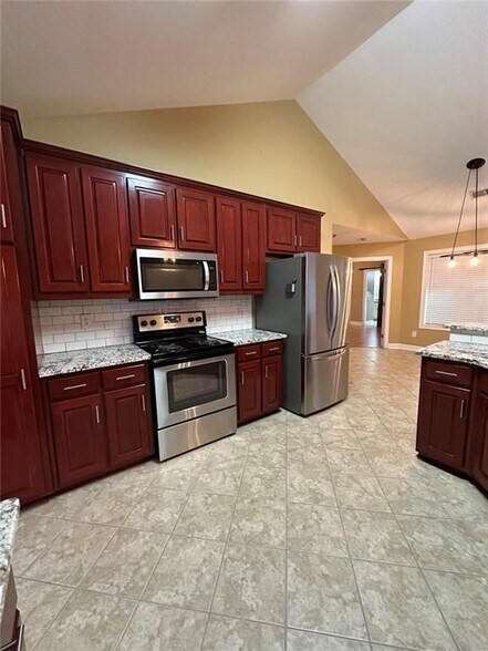 Building Photo - 3910 Piney Brook Dr