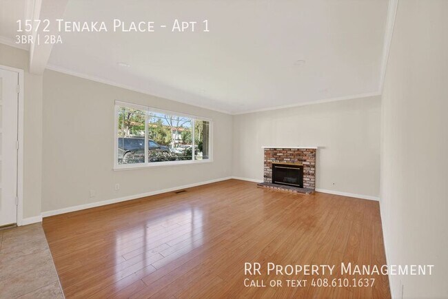 Building Photo - 1572 Tenaka Pl