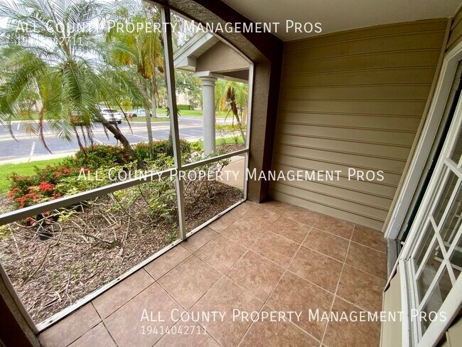 Building Photo - 8932 Manor Loop
