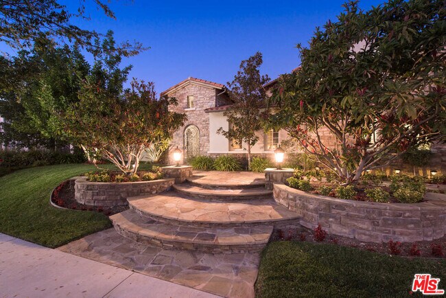 Building Photo - 25531 Prado De Oro
