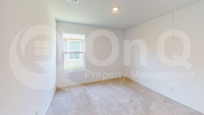 Building Photo - 1117 Desert Willow Dr