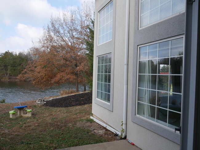 Building Photo - 5105 Forum Blvd