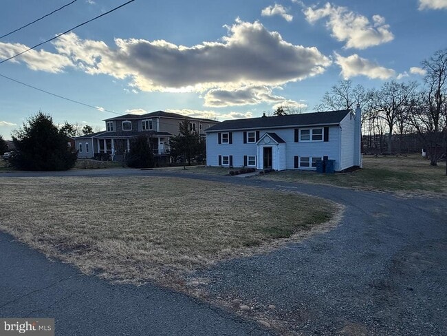 Building Photo - 19560 Smith Cir