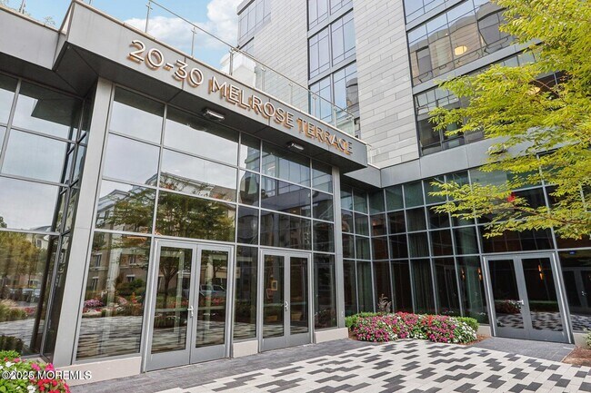 Building Photo - 20 Melrose Terrace