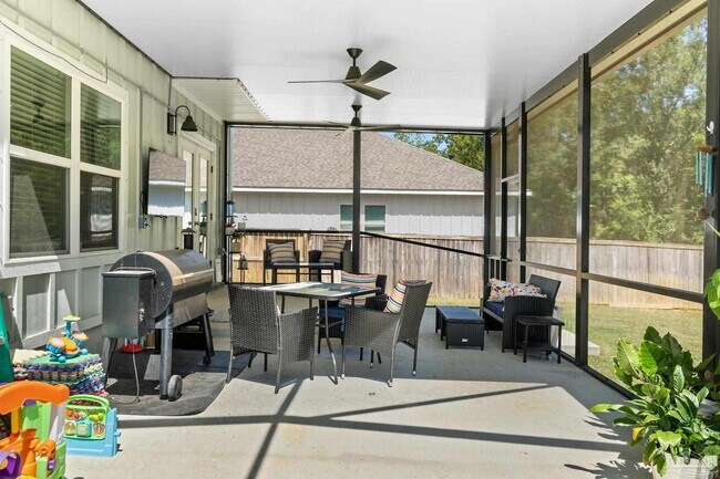 Building Photo - 6060 Rutherford Lp