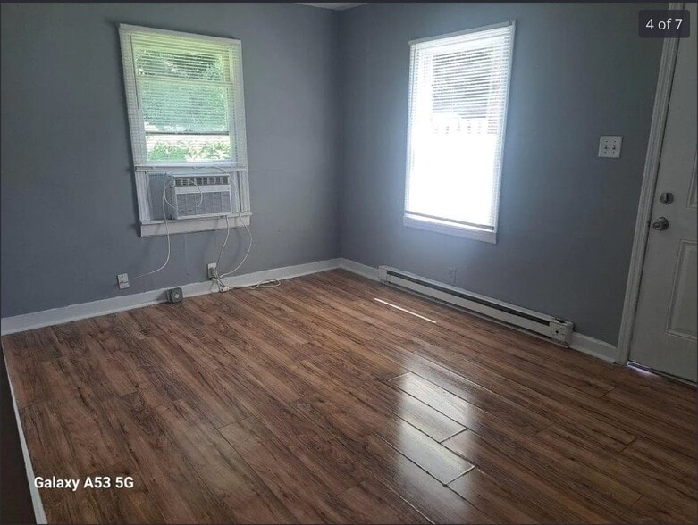 Building Photo - 2300 Augusta St