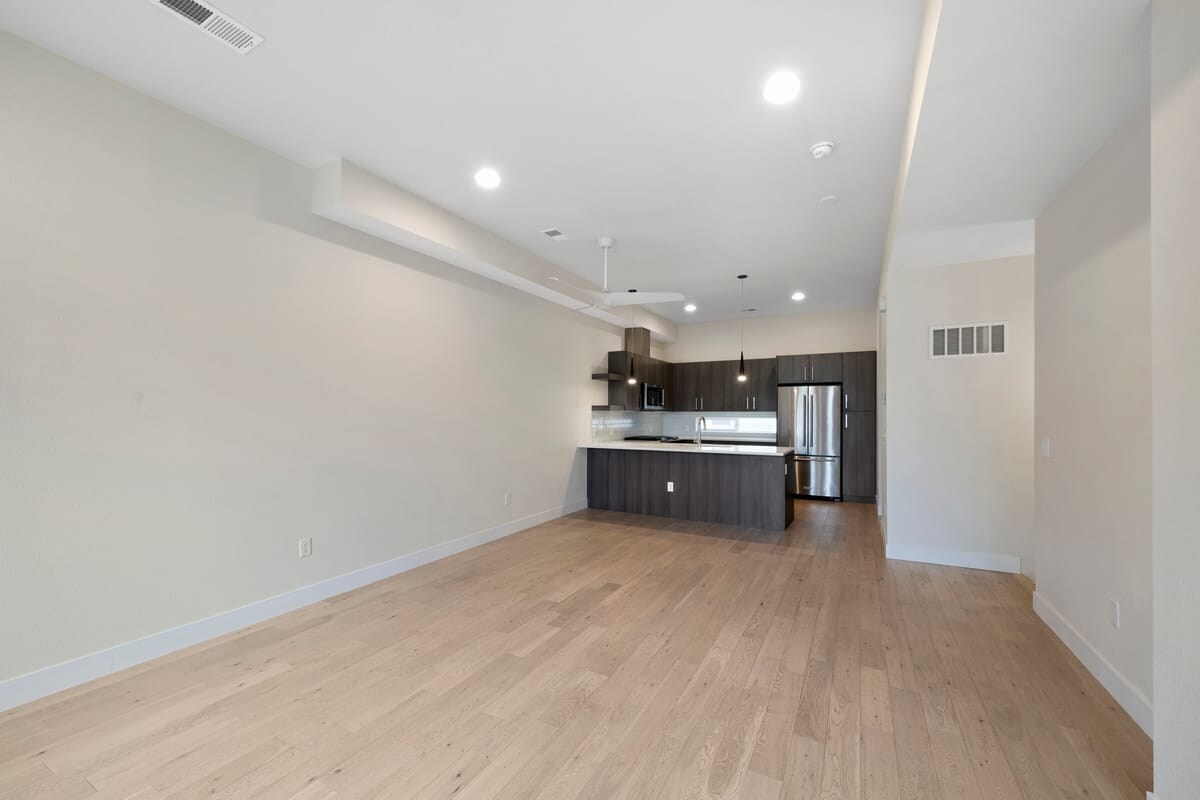 Building Photo - 3048 Wilson Ct