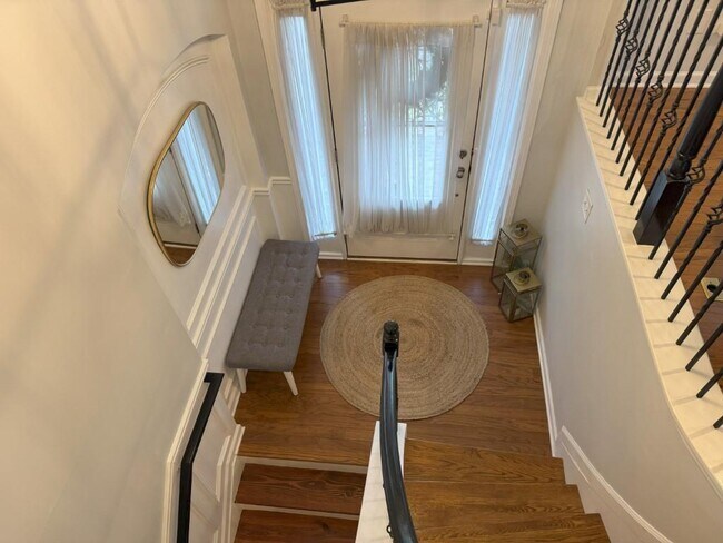 Building Photo - 3659 Chicago St NW