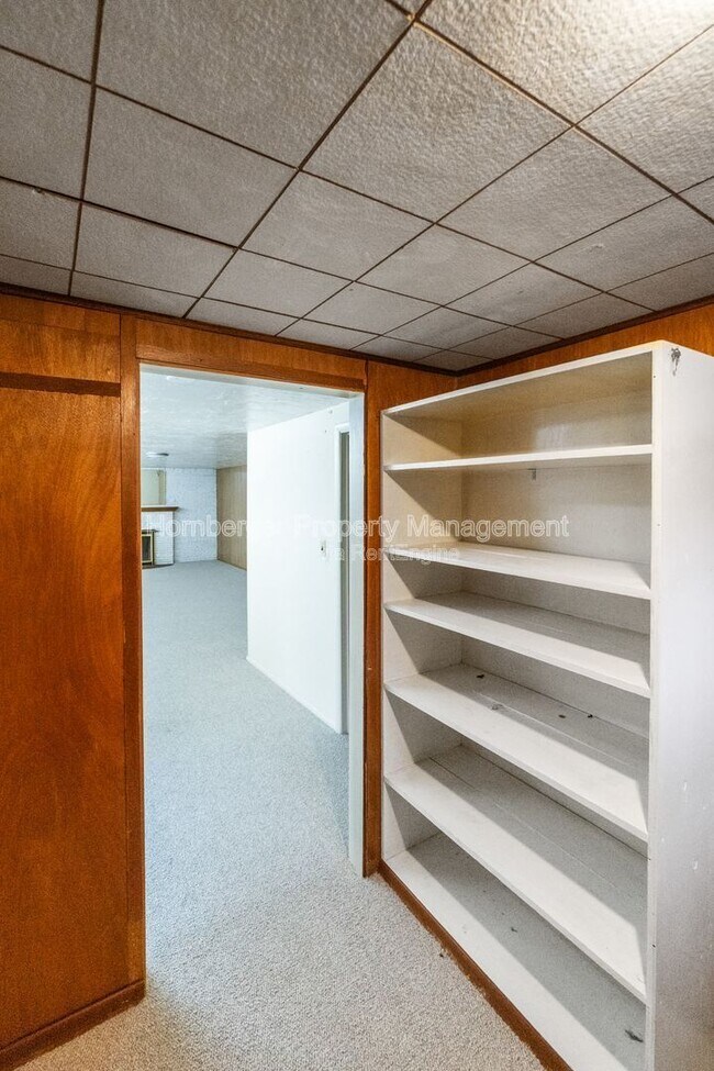 Building Photo - 3523 E 18th Ave