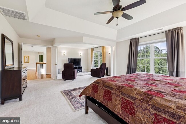 Building Photo - 26368 Strathaven Ct