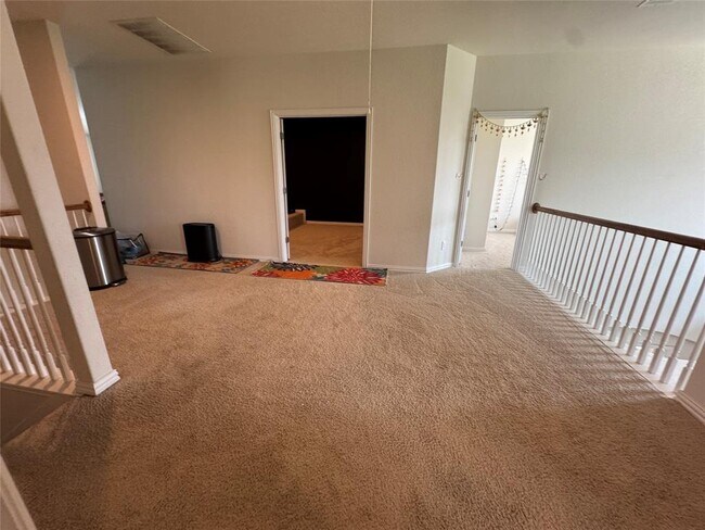 Building Photo - 2608 Hudson Ln