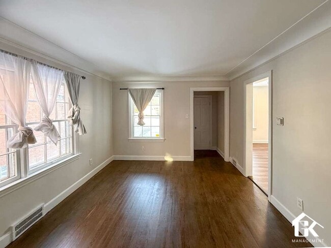 Building Photo - 13581 Penrod St