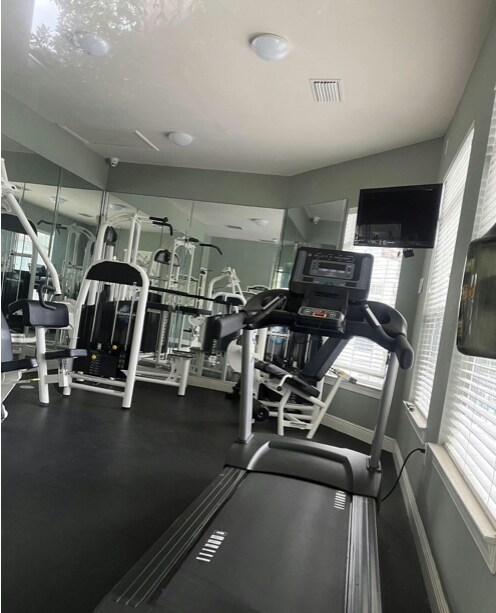 Building Photo - 415 S Villa San Marco Dr