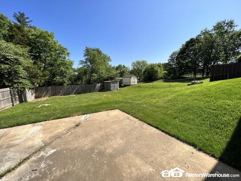 Building Photo - 1041 Piedras Pkwy