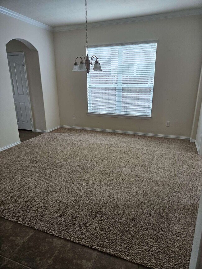 Building Photo - Spacious 4-Bed Home in Friendly Katy Cul-d...