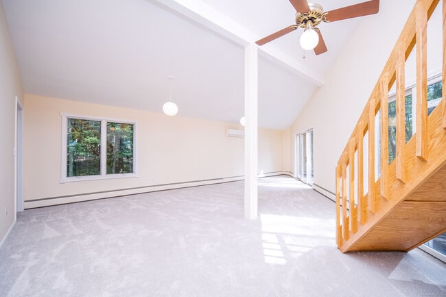 Building Photo - 295 Dayton Rd