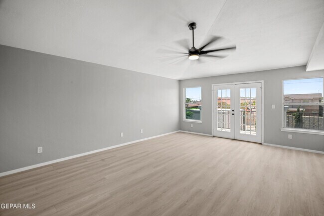 Building Photo - 3209 Tierra Ave Pl