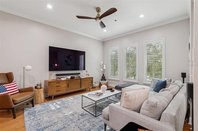 Building Photo - 1001 S Rome Ave