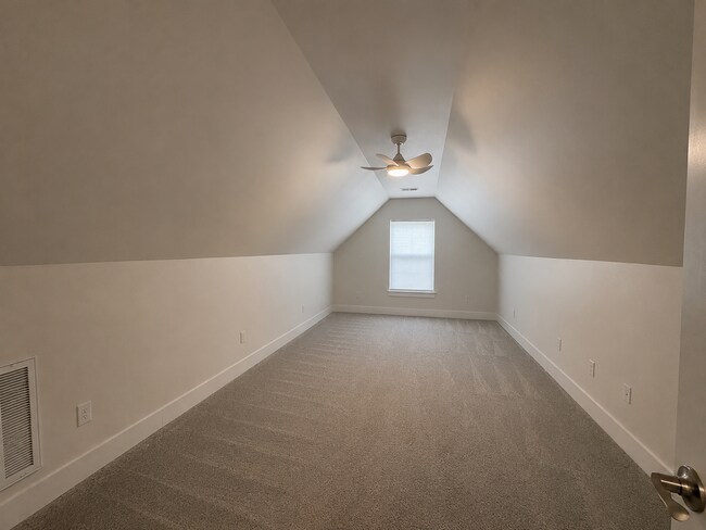 Building Photo - 51 Wofford Rd
