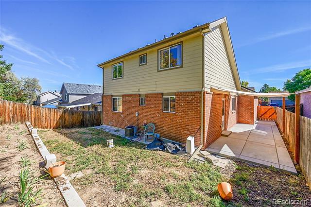 Building Photo - 12231 Magnolia Way