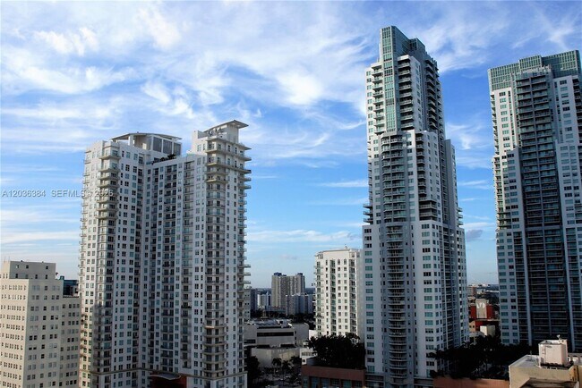 Building Photo - 50 Biscayne Blvd