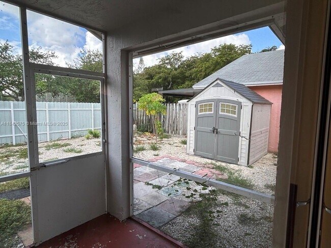 Building Photo - 12752 SW 250th Terrace