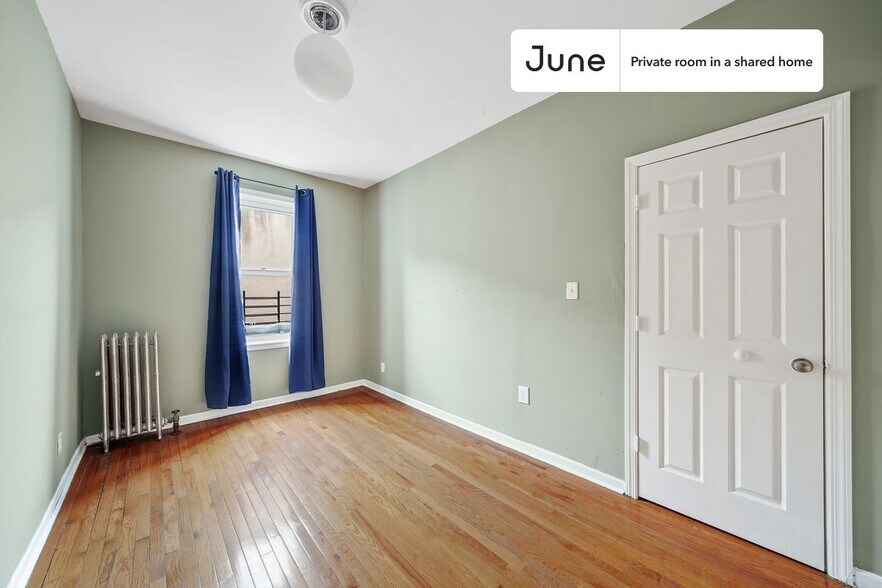 Building Photo - Room in Shared 4 bed/1 bath home in Flatbush