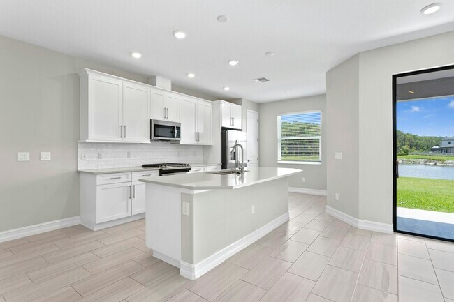 Building Photo - 4880 Isola Ct