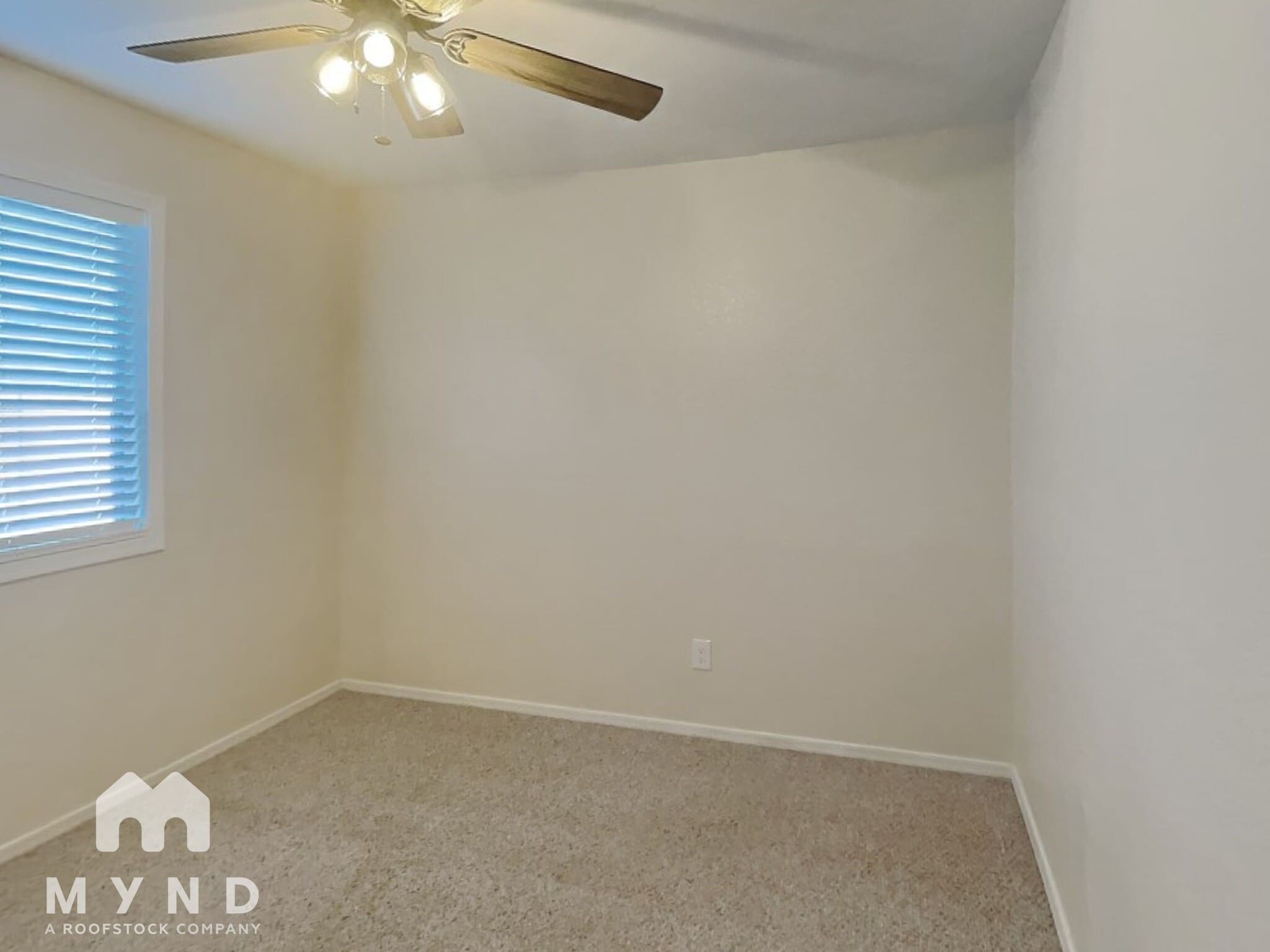 Building Photo - 1757 W Ray Ln