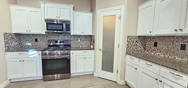 Building Photo - 3151 Red Velvet Pl