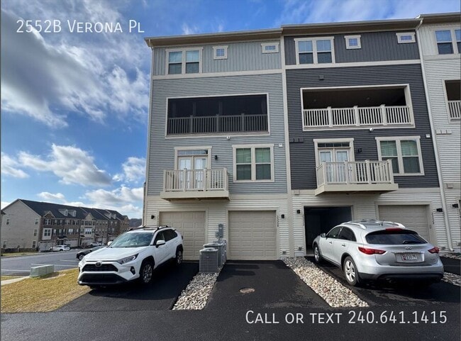 Building Photo - 2552 -B Verona Pl