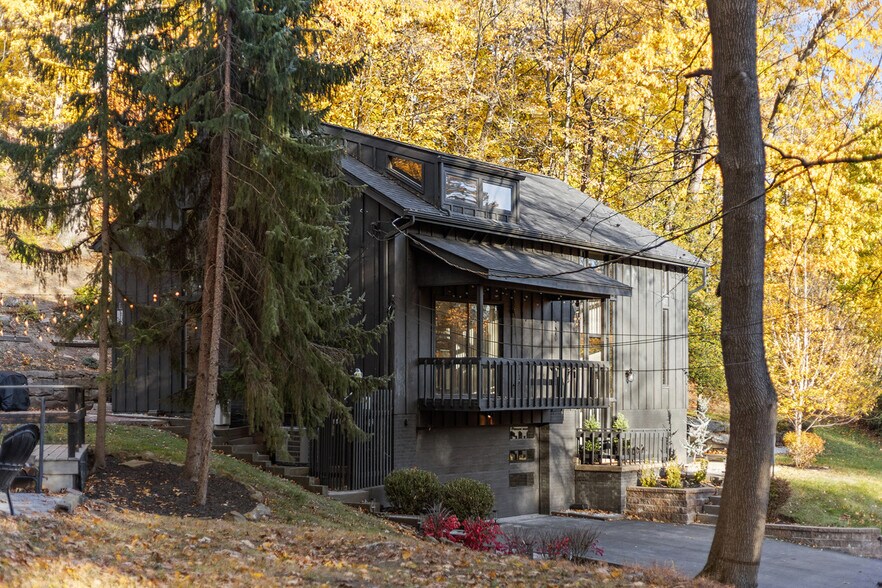 Building Photo - 1 Myrtle Hill Rd