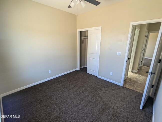 Building Photo - 1001 Half Moon Pass