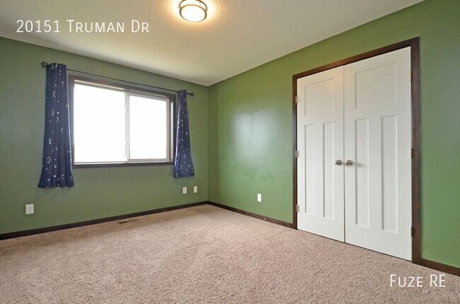 Building Photo - 20151 Truman Dr