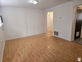 Building Photo - 215 N 400 W