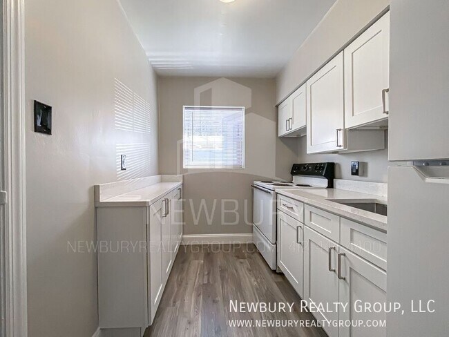 Building Photo - 317 San Juan Dr