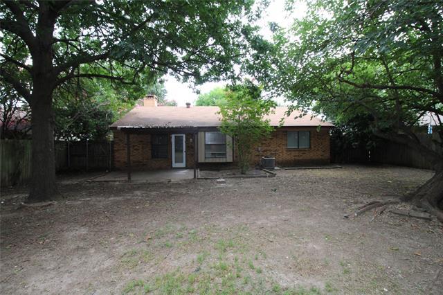 Building Photo - 4744 Meadow Trail Dr