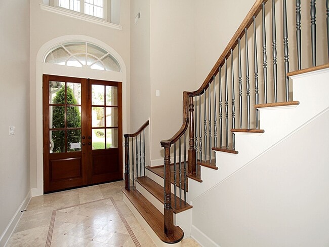 Building Photo - 15 Serenade Pines Pl