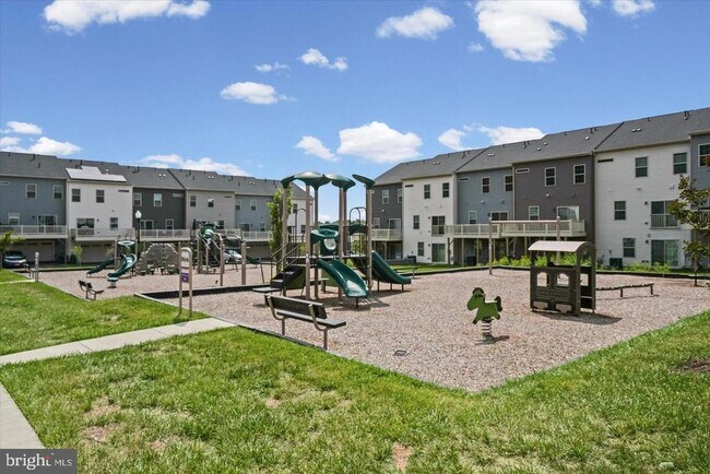 Building Photo - 4111 Shirley Rose Ct