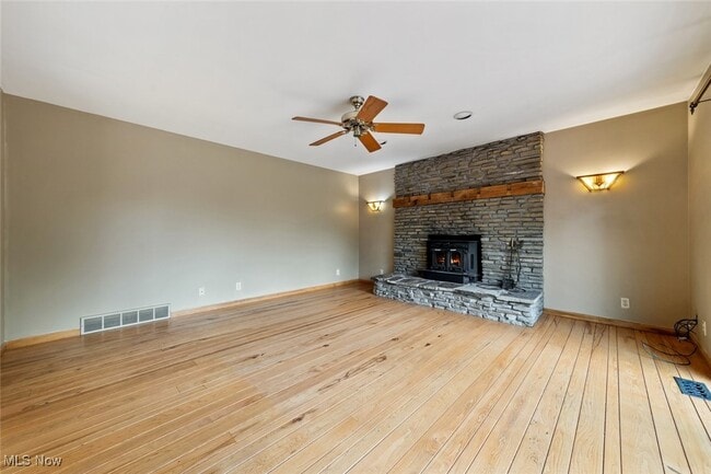 Building Photo - 1720 Stine Rd