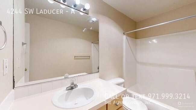 Building Photo - 4244 SW Laducer Pl