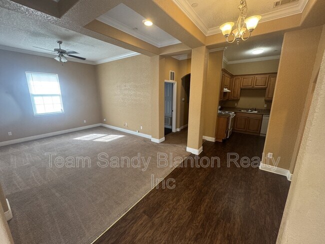 Building Photo - 7071 Lake Joanne Dr